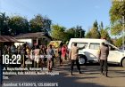 Polisi-Hadir-di-Tengah-Warga,-Kawal-Prosesi-Pemakaman-dan-Sampaikan-Pesan-Perlindungan