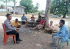 Patroli-Siang-Polsek-Laenmanen,-Polri-Ajak-Warga-dan-Generasi-Muda-Jaga-Kedamaian-di-Malaka