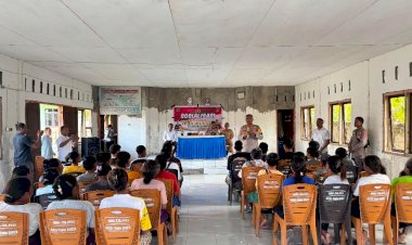 Kapolres-Malaka-Edukasi-Warga-Desa-Fafoe-Cegah-TPPO-dan-PMI-Non-Prosedural