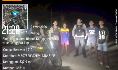 Polsek-Rinhat-Gelar-Patroli-Dialogis-Malam-Hari,-Ajak-Warga-Jaga-Kamtibmas-dan-Cegah-Curanmor