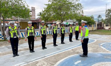 Satlantas-Polres-Malaka-Intensifkan-Pengaturan-Pagi-dan-Edukasi-Keselamatan-Berlalu-Lintas-di-Kota-Betun