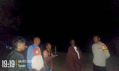 Polsek-Laenmanen-Hadir-di-Tengah-Warga,-Patroli-Dialogis-Cegah-Gangguan-Kamtibmas-dan-Wujudkan-Lingkungan-Aman