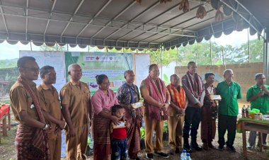 Wakil-Bupati-Malaka-Hadiri-Temu-Tahunan-Petani-YMTM,-Kapolsek-Laenmanen-Pastikan-Kegiatan-Berjalan-Aman-dan-Kondusif