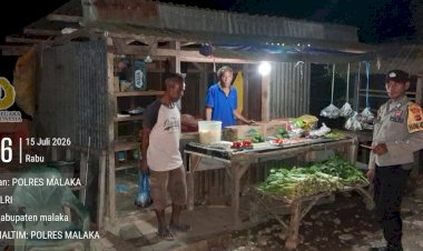 Melalui-Patroli-Dialogis,-Polsek-Malaka-Timur-Bangun-Kesadaran-Masyarakat-Menjaga-Keamanan-Bersama