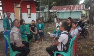 Pastikan-Mahasiswa-KKN-Aman-dan-Nyaman,-Polsek-Malaka-Tengah-Sambangi-Penginapan-Peserta-KKN-Unimor