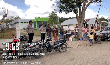 Polsek-Rinhat-Manfaatkan-Keramaian-Pasar-untuk-Edukasi-Kamtibmas-dan-Pencegahan-Curanmor