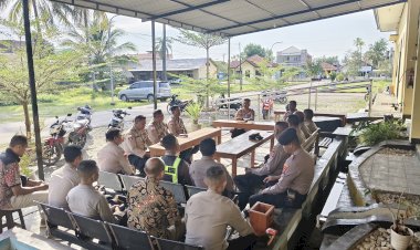 Berbagi-Pengalaman,-Menguatkan-Pengabdian:-Kapolres-Malaka-Motivasi-Perwira-Hadapi-Tantangan-Tugas