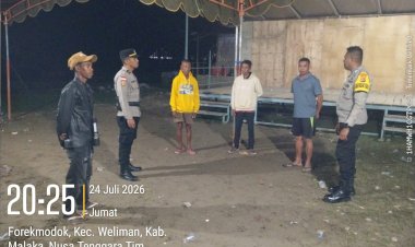 Patroli-Dialogis-Polsek-Weliman-Jaga-Kondusivitas,-Monitoring-Acara-Pernikahan-Berjalan-Aman-dan-Lancar