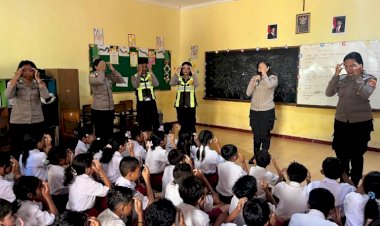 Polda-NTT-Gelar-Trauma-Healing-dan-Terapi-USEFT-bagi-Anak-Anak-Terdampak-Konflik-di-Adonara-Timur,-Dukung-Pemulihan-Psikologis-Pascakonflik