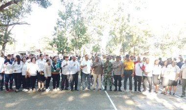 Polres-Malaka-Dukung-Sukses-Pembukaan-Turnamen-Bola-Voli-HUT-RI-ke-81,-Wujudkan-Perayaan-Kemerdekaan-yang-Aman-dan-Kondusif