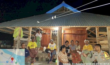 Patroli-Dialogis-Polsek-Weliman,-Polisi-Hadir-Menyapa-Warga-dan-Menjaga-Malam-Tetap-Aman