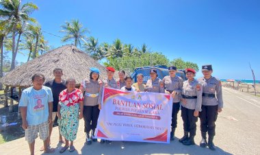 Polwan-Polres-Malaka-Bagikan-10.000-Liter-Air-Bersih,-Wujud-Kepedulian-di-Hari-Jadi-ke-78-Polwan-RI
