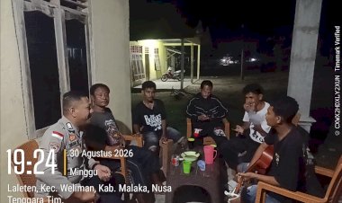 Patroli-Bukan-Sekadar-Berkeliling,-Polsek-Weliman-Bangun-Komunikasi-dengan-Warga-untuk-Cegah-Gangguan-Kamtibmas