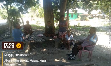 Saat-Warga-Beraktivitas-di-Siang-Hari,-Polisi-Tetap-Hadir-Menjaga-Keamanan-di-Wilayah-Wewiku