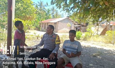 Bhabinkamtibmas-Litamali-Perkuat-Komunikasi-Warga,-Dorong-Respons-Cepat-Gangguan-Kamtibmas