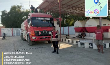 Polsek-Kobalima-Amankan-Penyaluran-BBM-di-SPBU-Motamasin,-Pastikan-Situasi-Tetap-Tertib-dan-Lancar