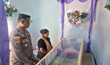 Di-Tengah-Duka-Warga,-Kapolres-Malaka-Hadir-Membawa-Empati-dan-Penguatan