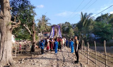 Polsek-Sasitamean-Kawal-Patung-Ina-Maria-Na’i-Feto,-Pastikan-Rangkaian-Kegiatan-Keagamaan-Berjalan-Aman-dan-Lancar