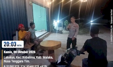 Patroli-Dialogis-Malam-Hari,-Polsek-Kobalima-Hadir-di-Tengah-Masyarakat-untuk-Jaga-Kamtibmas-dan-Cegah-Potensi-Gangguan-Keamanan