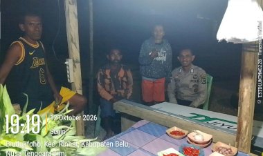Patroli-Dialogis-Polsek-Rinhat-Hadirkan-Rasa-Aman,-Ajak-Warga-Cegah-Gangguan-Kamtibmas