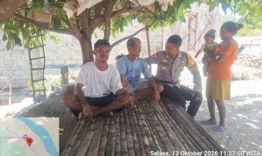 Rangkul-Masyarakat-Lewat-Patroli-Dialogis,-Polsek-Weliman-Perkuat-Kebersamaan-Jaga-Keamanan