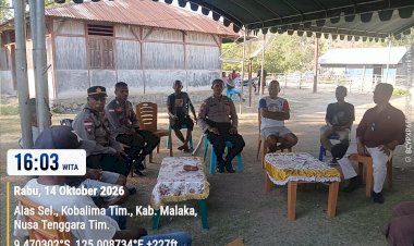 Sambangi-Rumah-Adat-Manewalu-Daulili,-Polsek-Kobalima-Pererat-Persaudaraan-dan-Ajak-Warga-Jaga-Kamtibmas