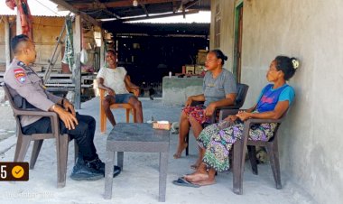 Dari-Sapaan-Sederhana-Tumbuh-Kepercayaan,-Polri-Perkuat-Persaudaraan-Bersama-Warga-Wewiku