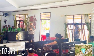 Minggu-Kasih-di-Weliman,-Polri-Perkuat-Kedekatan-dengan-Jemaat-dan-Ajak-Warga-Jaga-Keharmonisan