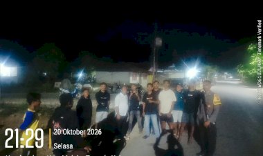 Patroli-Dialogis-Polsek-Malaka-Tengah,-Ajak-Masyarakat-Bersama-Jaga-Keamanan-dan-Ketertiban