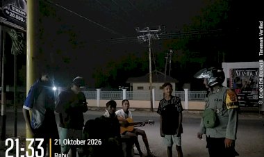 Polsek-Wewiku-Siaga-Jaga-Kamtibmas,-Patroli-Dialogis-Ajak-Warga-Cegah-Gangguan-Keamanan