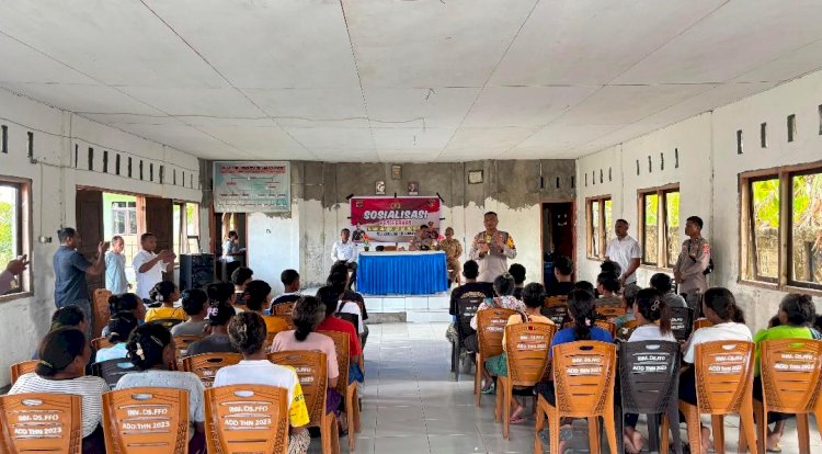 Kapolres Malaka Edukasi Warga Desa Fafoe Cegah TPPO dan PMI Non-Prosedural