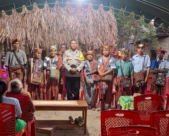 Kapolsek Sasitamean Hadiri Ritual Peresmian Rumah Adat Suku Beiabuk, Ajak Masyarakat Jaga Kamtibmas dan Lestarikan Budaya