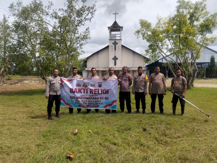 Sambut HUT Bhayangkara ke-80, Polsek Weliman Gelar Bakti Religi di Gereja St. Antonius Padua Kleseleon
