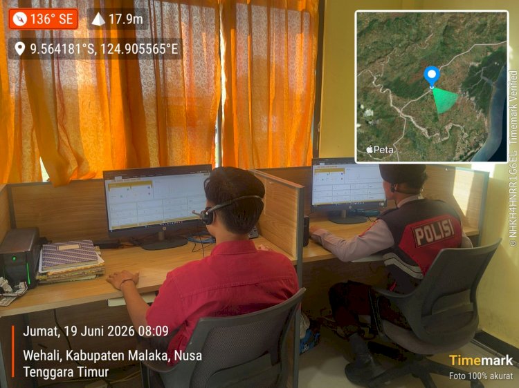 Piket Call Center 110 Polres Malaka Siaga 24 Jam Berikan Pelayanan Cepat kepada Masyarakat