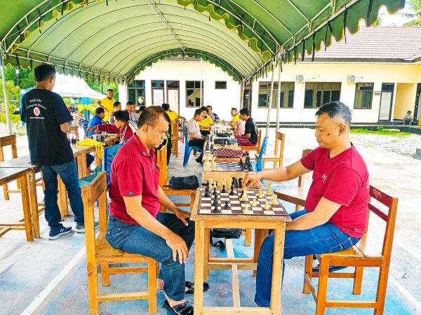 Kapolres Malaka dorong sportivitas dan kebersamaan melalui turnamen catur HUT Bhayangkara ke-80