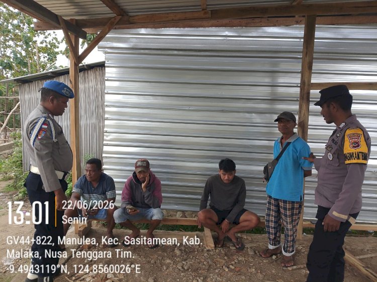 Patroli Dialogis Polsek Sasitamean Tingkatkan Kewaspadaan Warga terhadap Curanmor dan Gangguan Kamtibmas