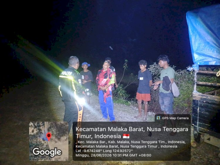 Patroli Dialogis Tengah Malam, Polsek Malaka Barat Hadir Menjaga Rasa Aman Masyarakat