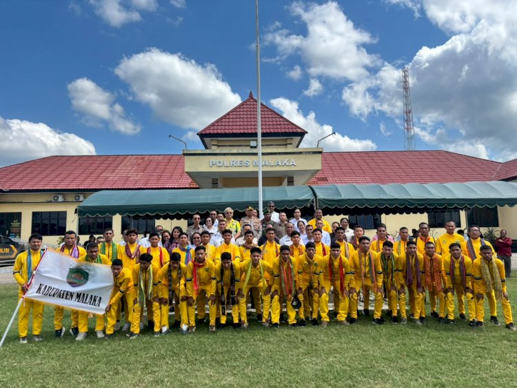 Kapolres Malaka Lepas Kontingen PS Malaka U-17, Beri Motivasi Raih Prestasi Terbaik di Suratim Cup Tingkat Provinsi