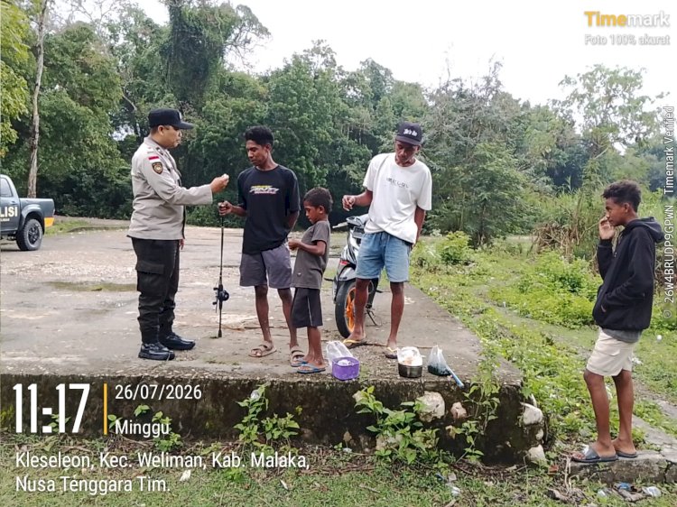 Polsek Weliman Gelar Patroli Dialogis, Perkuat Kehadiran Polri Jaga Kamtibmas Tetap Kondusif