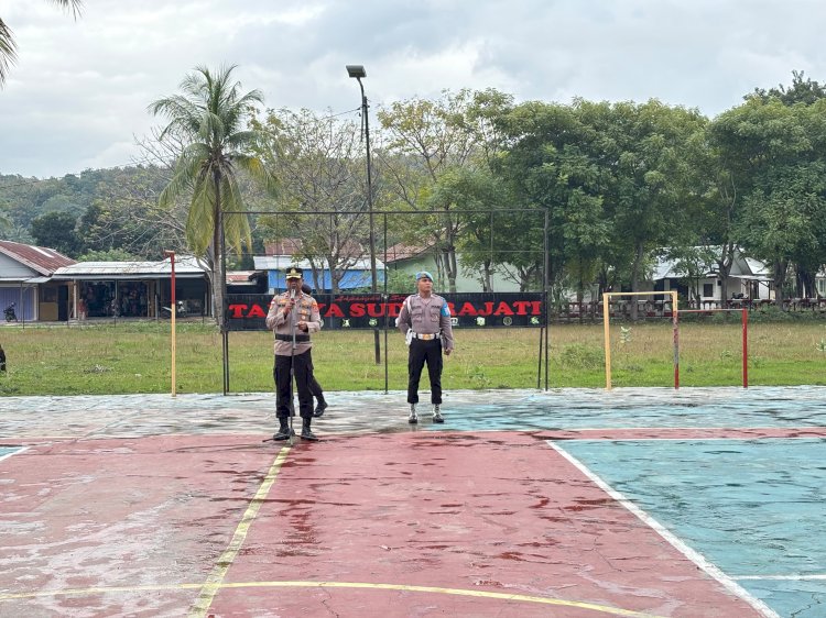 Wakapolres Malaka Tekankan Disiplin, Kebersamaan, dan Evaluasi Kinerja Saat Pimpin Apel Pagi