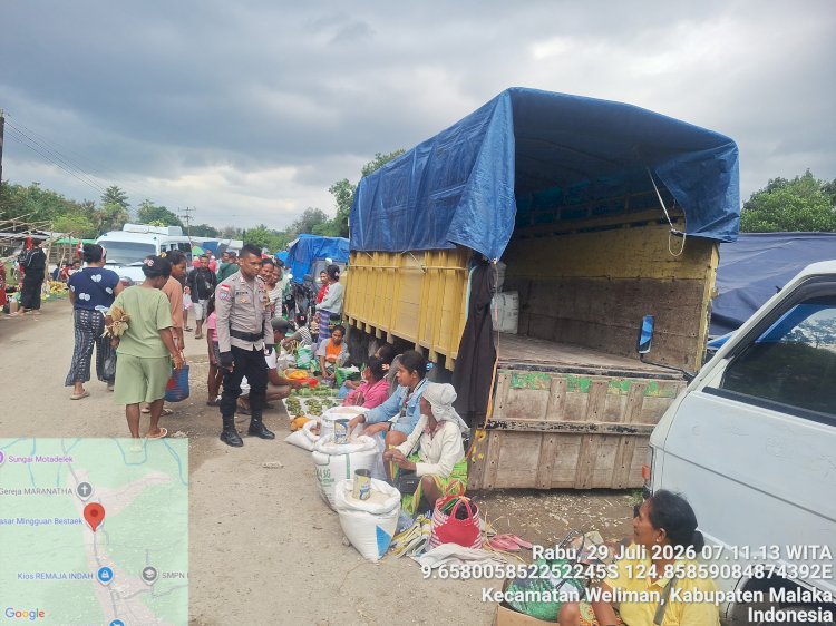 Polsek Weliman Hadir Amankan Aktivitas Pasar Mingguan Bestaek, Wujudkan Rasa Aman bagi Pedagang dan Pengunjung