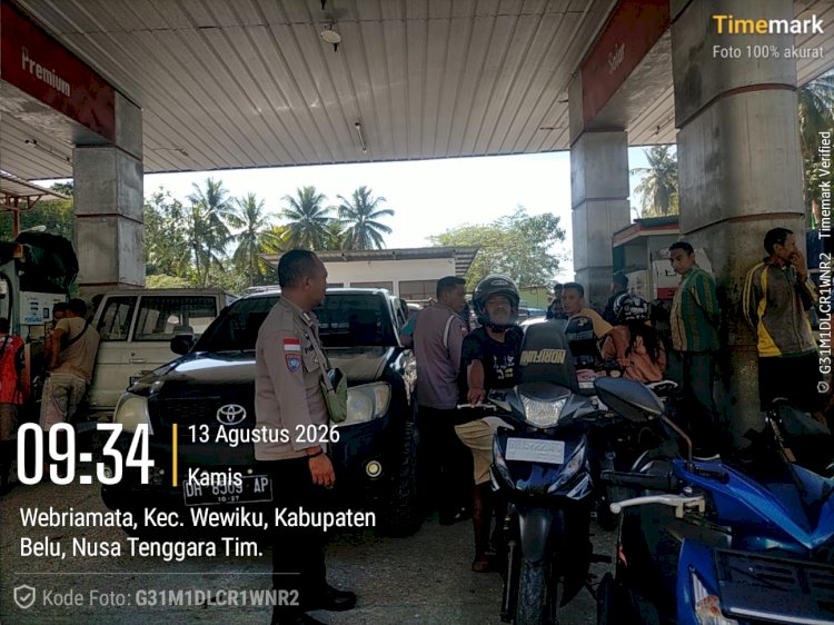 Polsek Wewiku Monitoring Penyaluran BBM di APMS Webriamata, Pastikan Distribusi Aman dan Tertib
