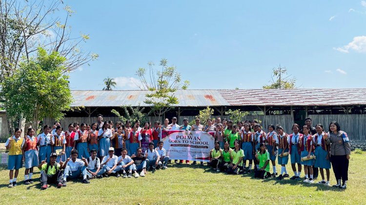 Polwan Polres Malaka Gelar “Polwan Goes to School”, Edukasi Siswa tentang Bahaya Narkoba