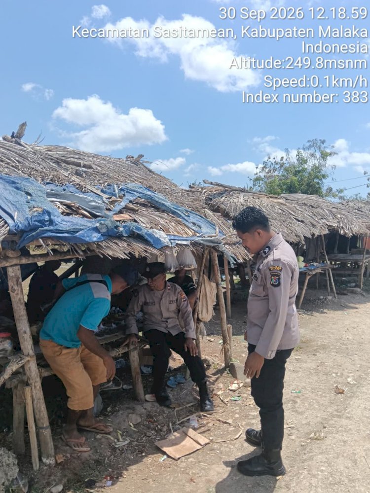 Hari Pasar Kaputu Tetap Nyaman, Polsek Sasitamean Hadir Jaga Aktivitas Warga