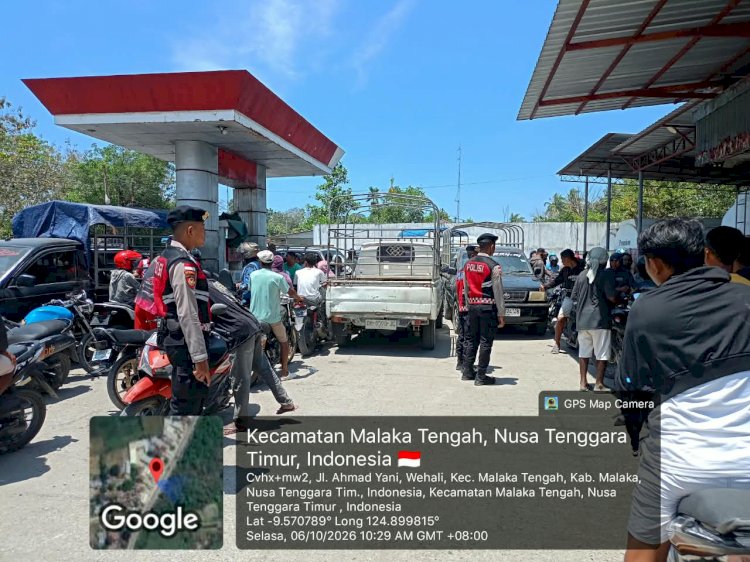 Patroli Presisi Polres Malaka Hadir di SPBU, Pastikan Pelayanan BBM dan Arus Lalu Lintas Tetap Lancar