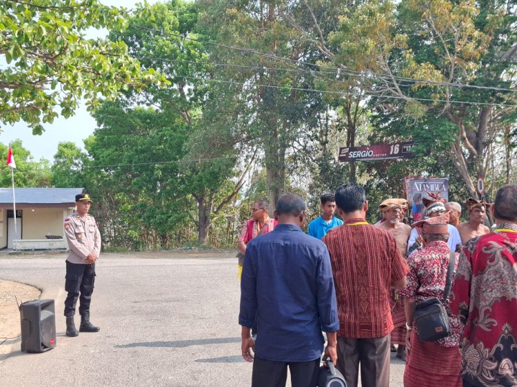 Polsek Laenmanen Kawal Misa Perdana Yubilaris Pater Kaliktus Marselinus Hausufa SVD, Ibadah Berlangsung Khidmat dan Kondusif