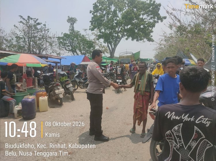 Polsek Rinhat Hadir Menyapa Warga, Bangun Kesadaran Bersama untuk Jaga Keamanan Lingkungan