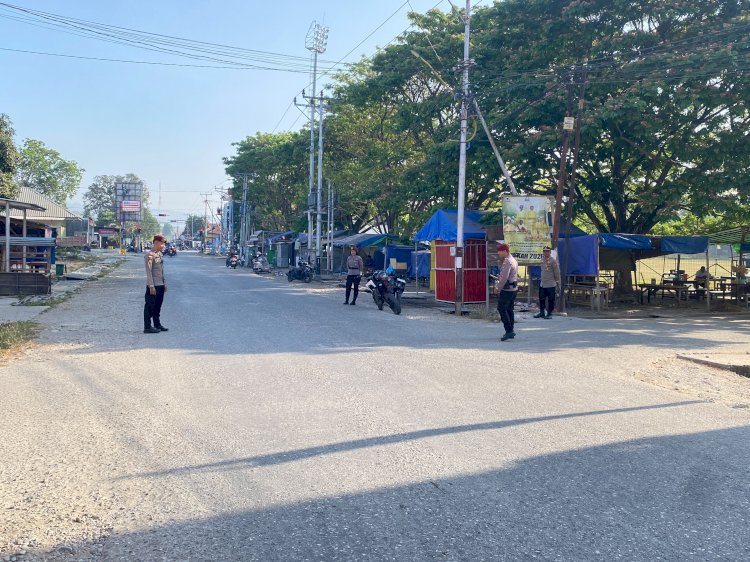 Strong Point Pagi Polres Malaka di Perempatan CDM, Hadirkan Rasa Aman bagi Pengguna Jalan
